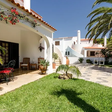 빌라 Spacious Villa For 10 With Private Pool Near Albufeira