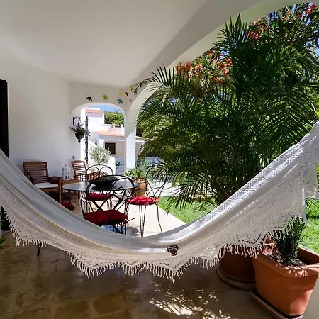 Spacious Villa For 10 With Private Pool Near Albufeira 알부페이라
