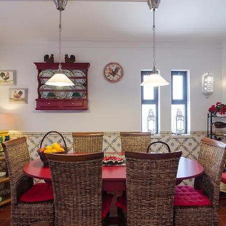 Villa Spacious Villa For 10 With Private Pool Near Albufeira