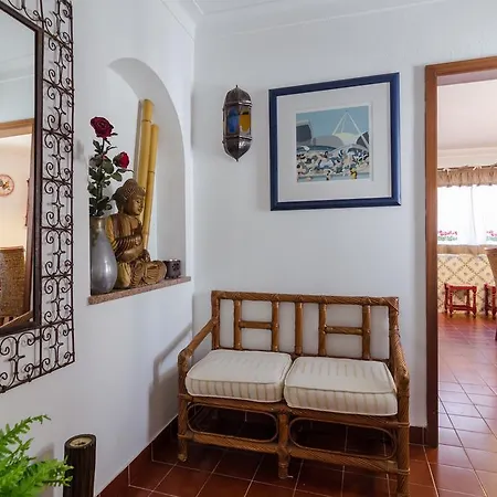 빌라 Spacious Villa For 10 With Private Pool Near Albufeira 알부페이라