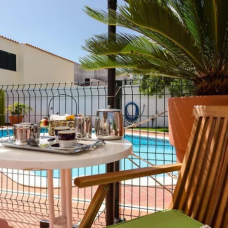 Spacious Villa For 10 With Private Pool Near Albufeira
